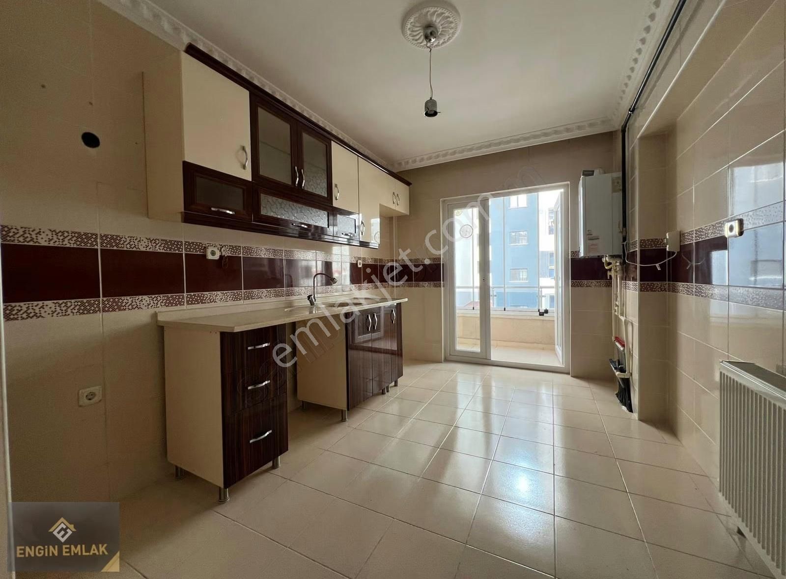 Engin Emlak'tan E. Banyo'lu Park'a Cephe 3+1 Masrafsız Daire - Görsel 28