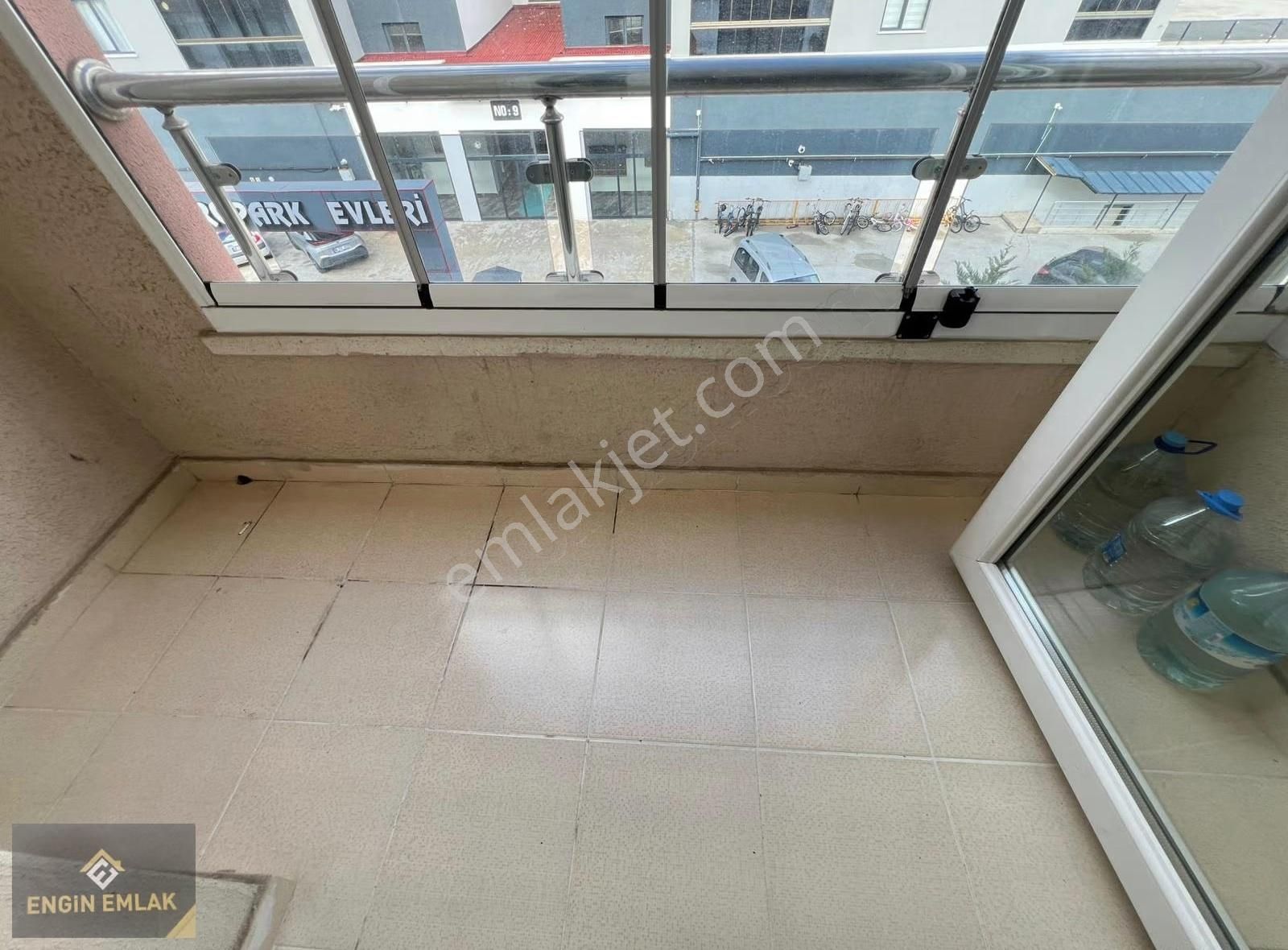 Engin Emlak'tan E. Banyo'lu Park'a Cephe 3+1 Masrafsız Daire - Görsel 13