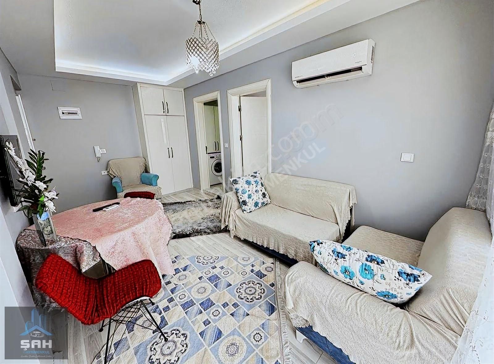 Şah'tan Ana Cadde Üzerinde Teraslı Eşyalı 1+1 Satılık Daire - Görsel 12