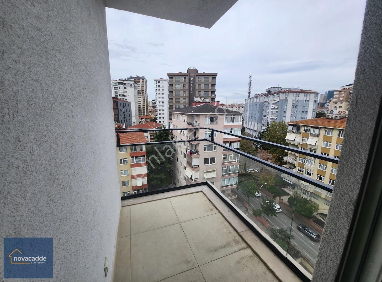 Nova Cadde'den Şenesenevlerde Balkonlu 3+1 Sıfır Daire - Görsel 23