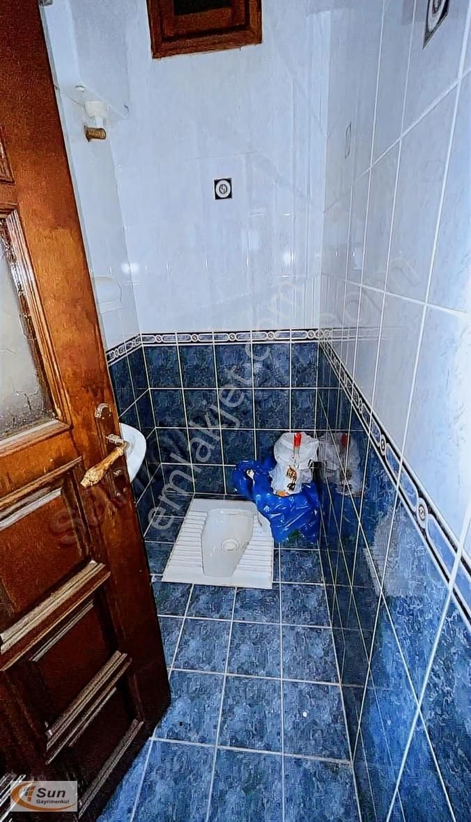 Sun Gayrimenkul'den Mükemmel Konumda İfm Yakını Site İçerisinde - Görsel 2