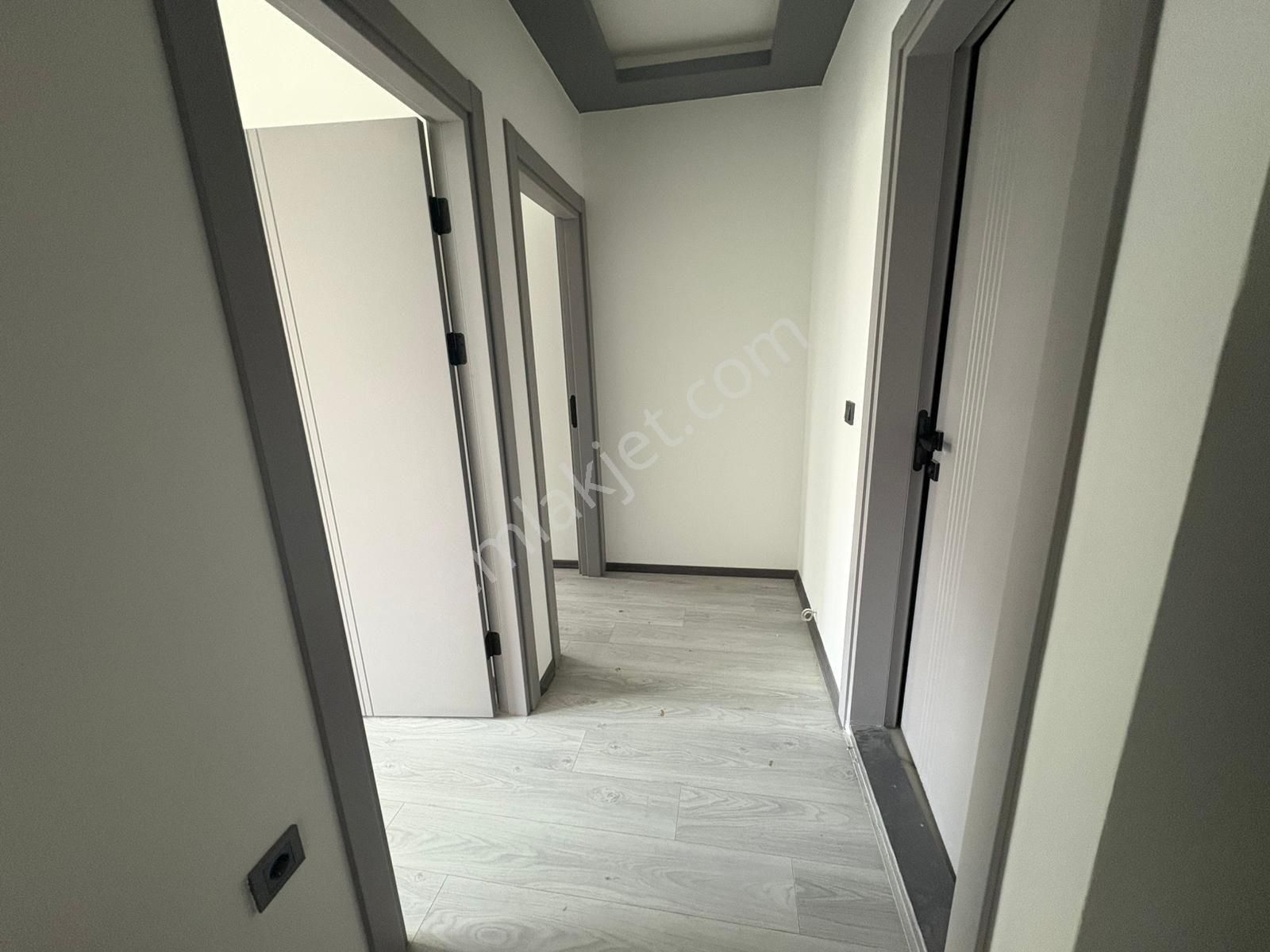 Ege Mahallesinde Doğa Manzaralı 2+1 Satılık Daire - Görsel 8