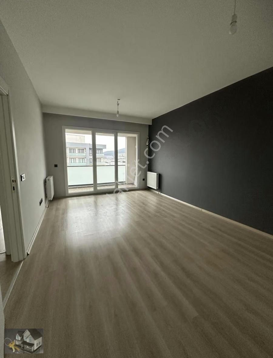 Merkez Metro Yanında Kaçmaz Kapalı Mutfak 2+1 Fırsat Daire - Görsel 22