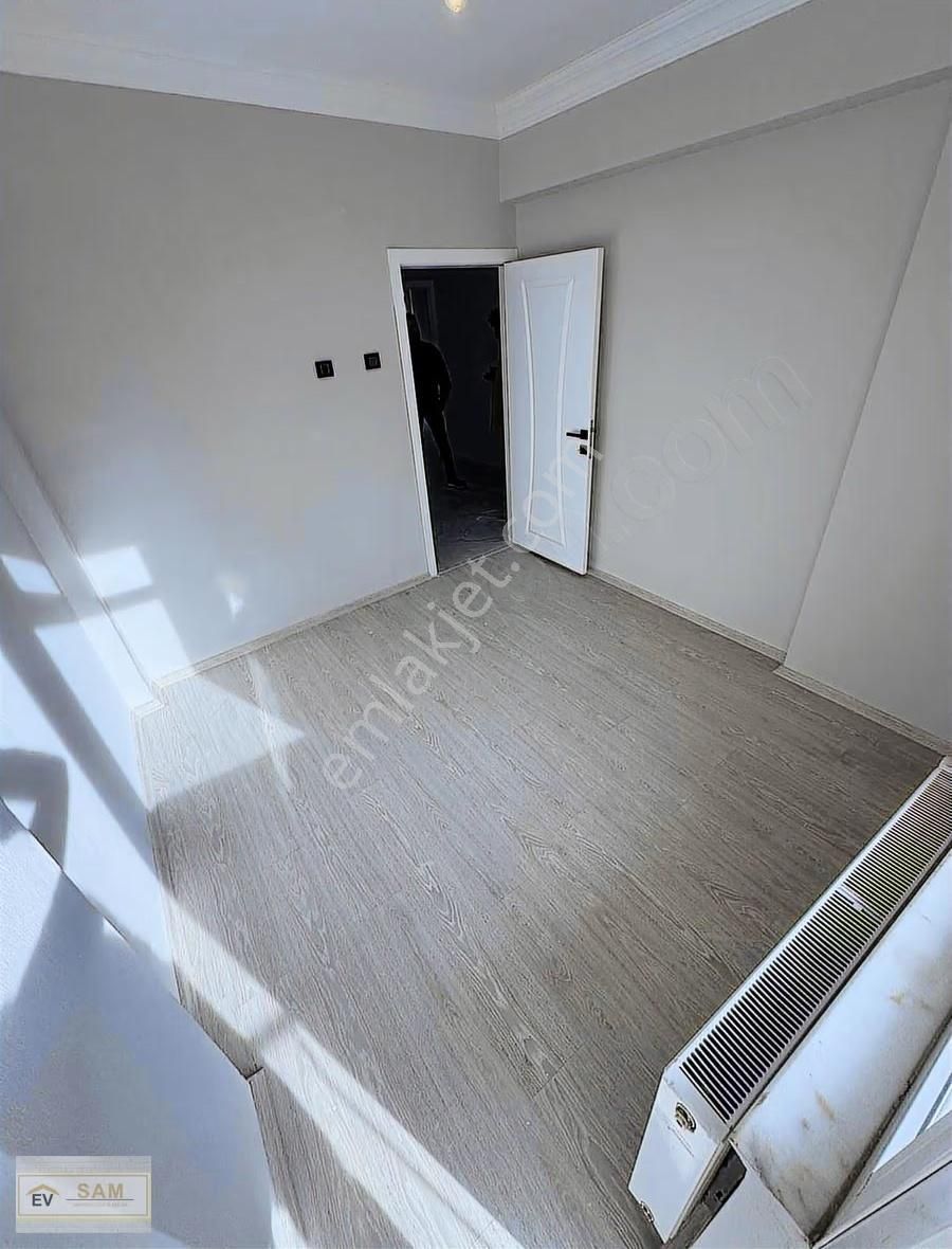 Yenidoğan Mh. Merkezi Konumda 2+1 100m2 Yapılı Yüksek Giriş - Görsel 2