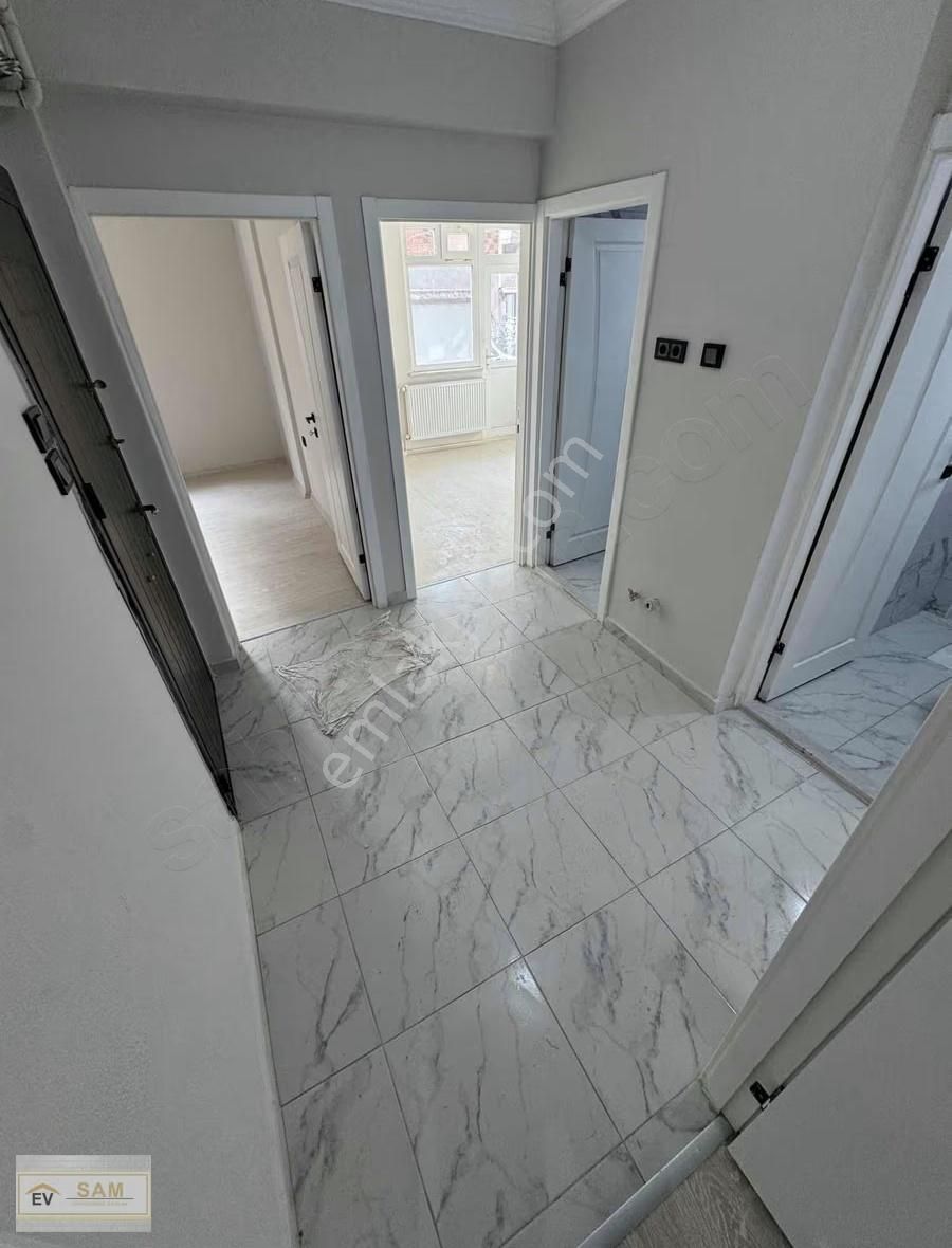 Yenidoğan Mh. Merkezi Konumda 2+1 100m2 Yapılı Yüksek Giriş - Görsel 4