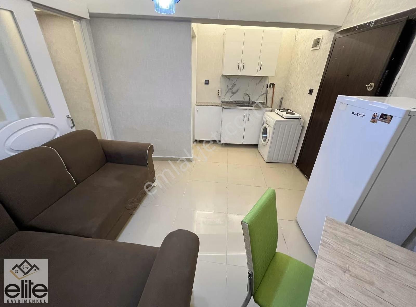 Elite'ten Yeditepede Memur Binası Lüks Eşyalı 1+1 Satılık Daire - Görsel 9