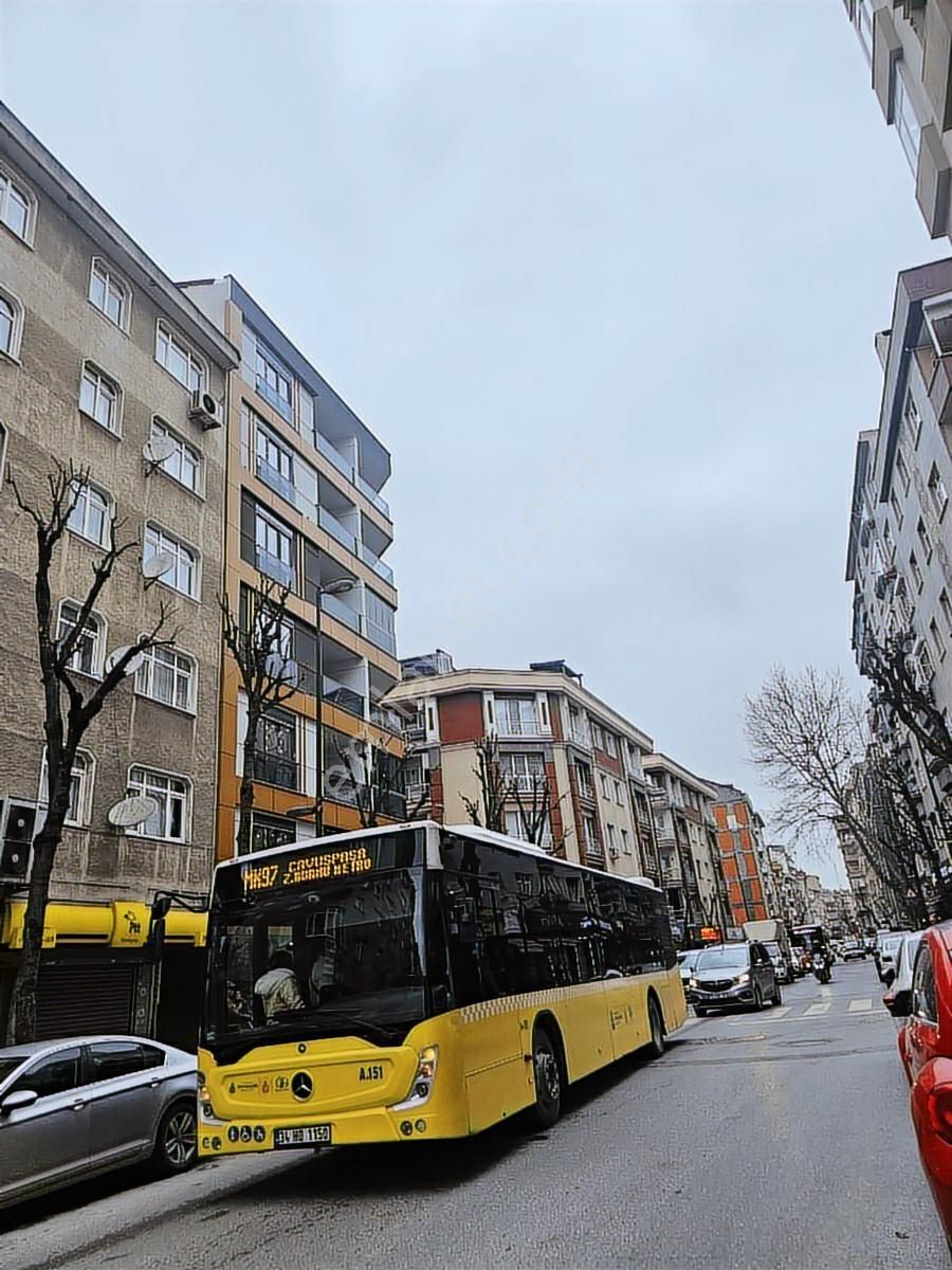 Çok Merkezi Konumda Satılık Fırsat Dükkan - Görsel 26