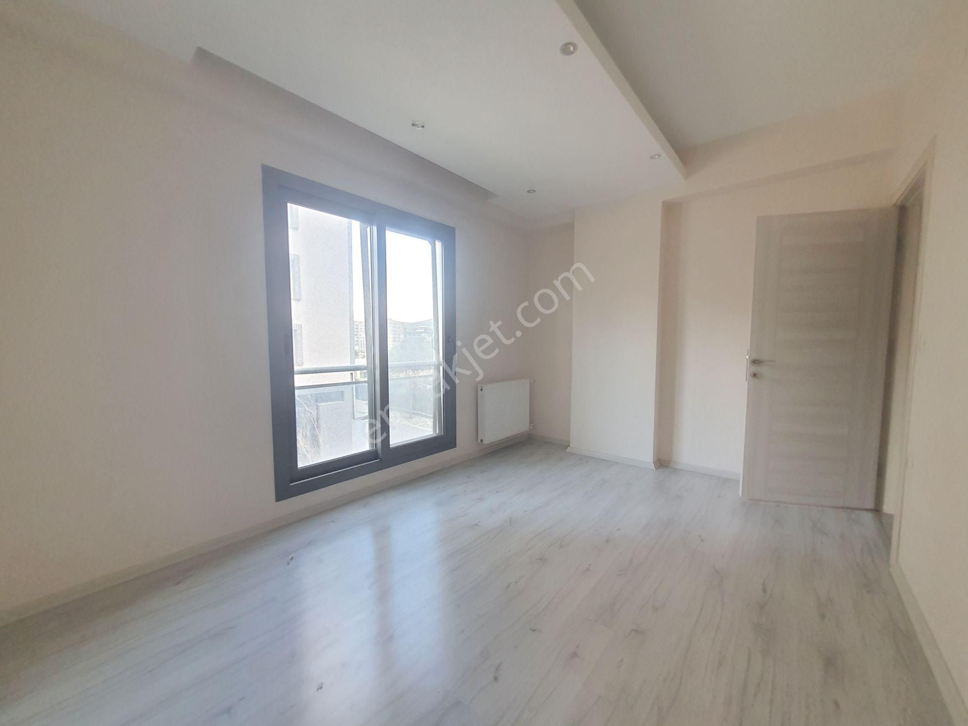 Menemen İstiklal Mah. 3+1 Çift Cepheli Asansörlü Satılık Daire - Görsel 24