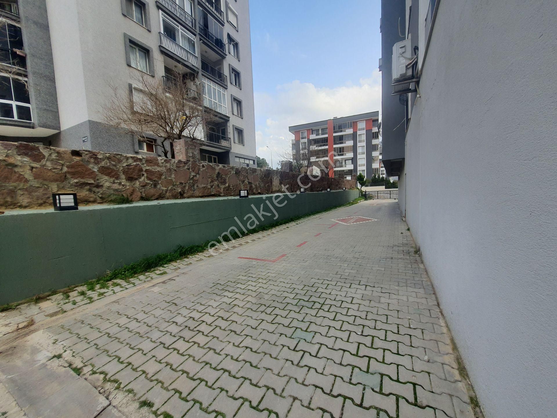 Menemen İstiklal Mah. 3+1 Çift Cepheli Asansörlü Satılık Daire - Görsel 32