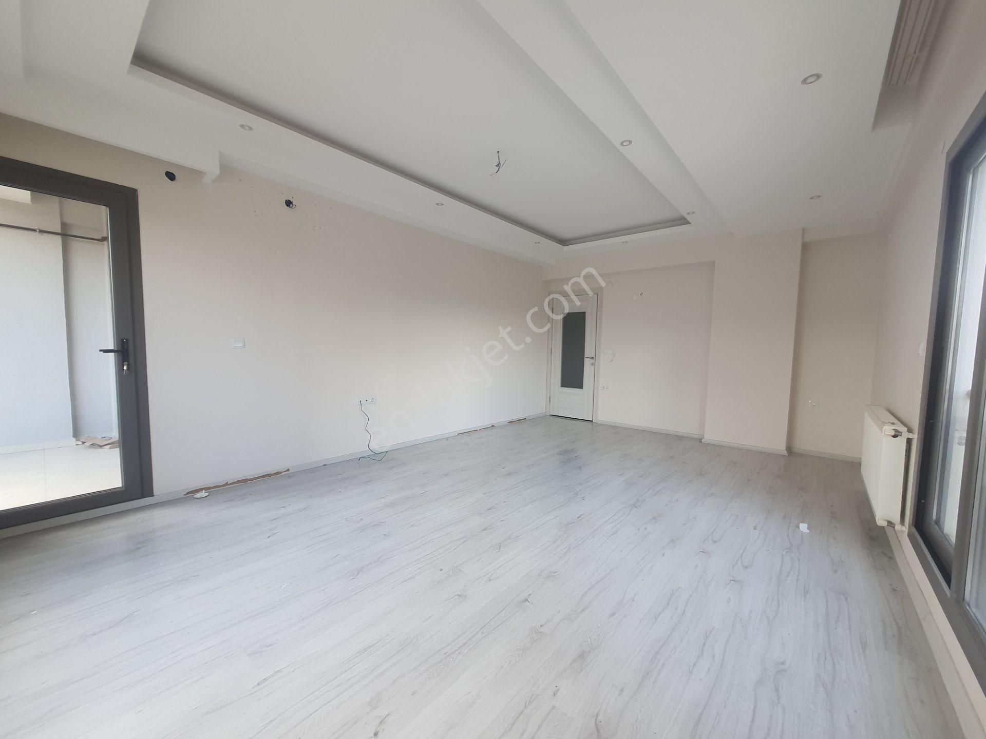 Menemen İstiklal Mah. 3+1 Çift Cepheli Asansörlü Satılık Daire - Görsel 11