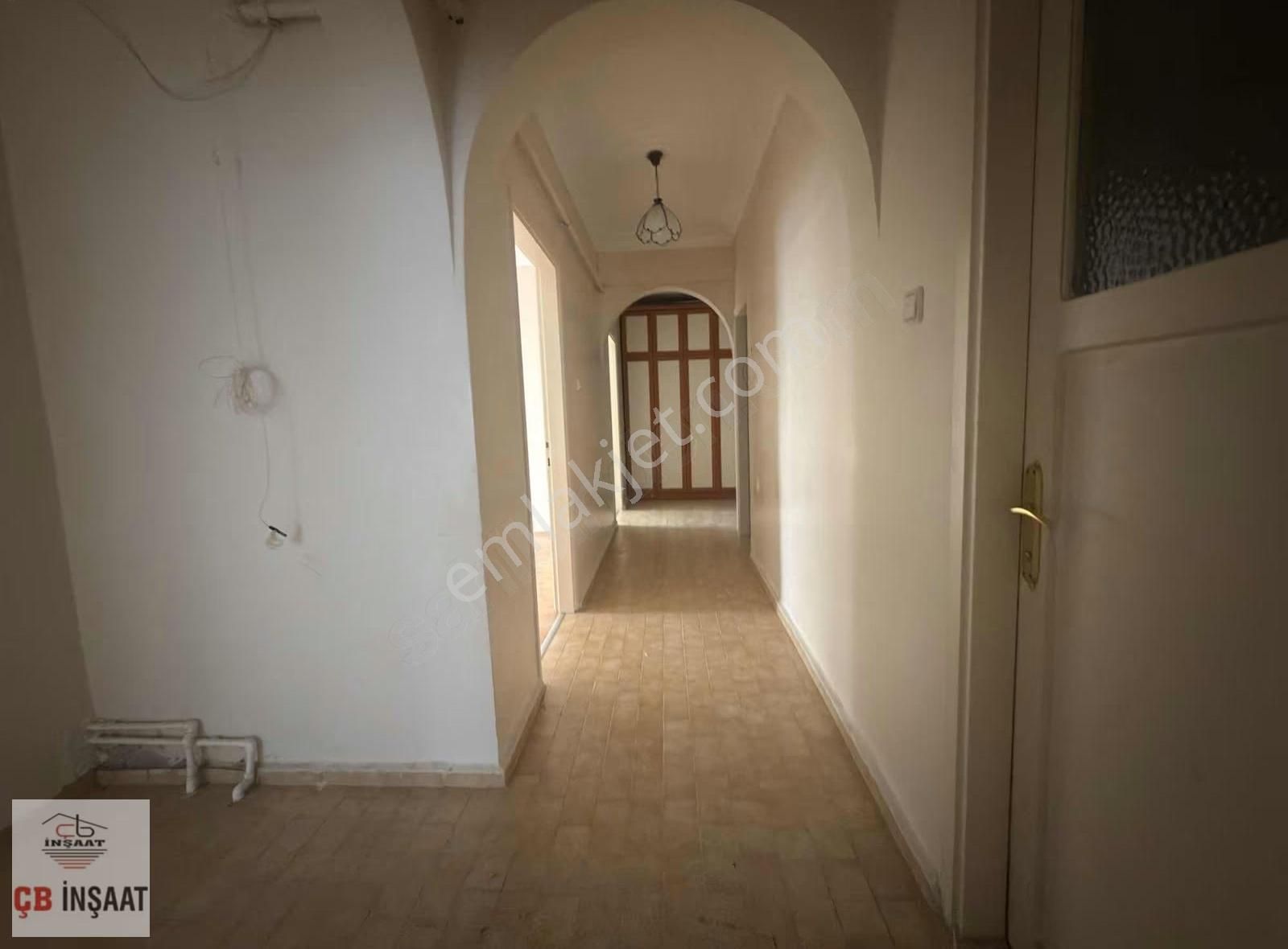 Çb'den Cumhuriyet Mah'de 3+1 130m2 Cadde Üzerinde Kiralık 1.kat - Görsel 2