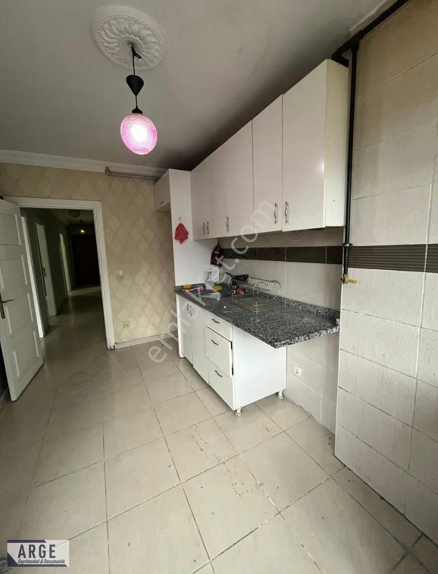 Esenyurt Meydanda 120 M2 Satılık 2+1 Daire - Görsel 16