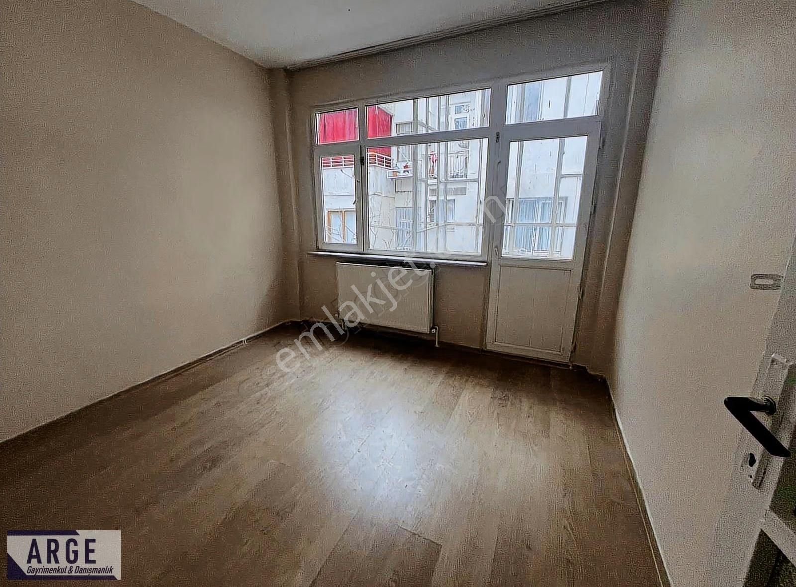 Merkezi Konumda Satılık 2 + 1 Daire
