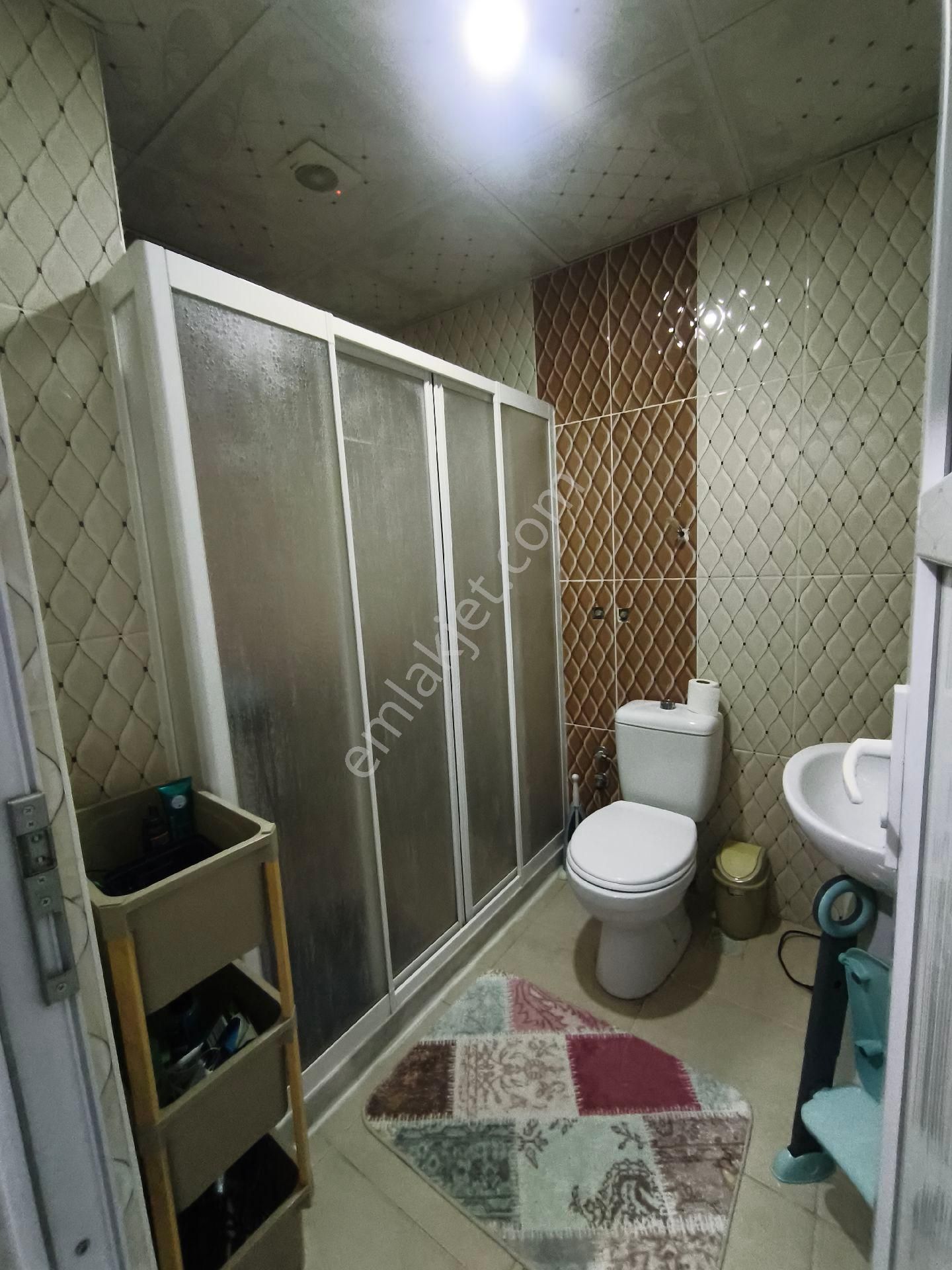 Şehir Merkezinde Eski Emniyet Caddesi Civarında Satılık 2+1 Fırsat Daire - Görsel 6