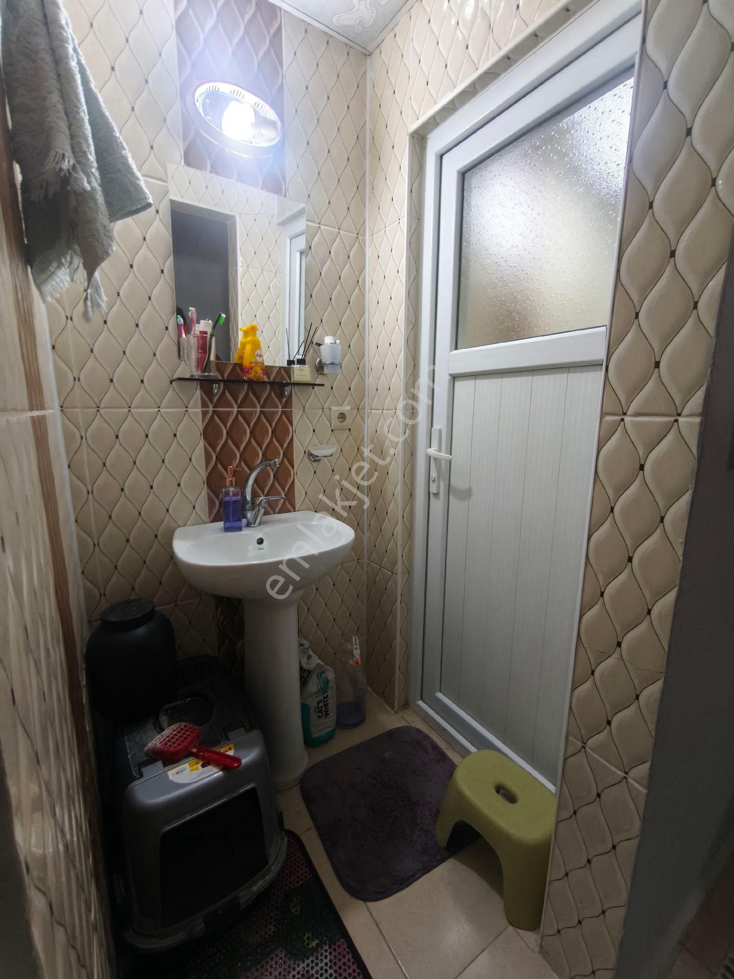 Şehir Merkezinde Eski Emniyet Caddesi Civarında Satılık 2+1 Fırsat Daire - Görsel 13