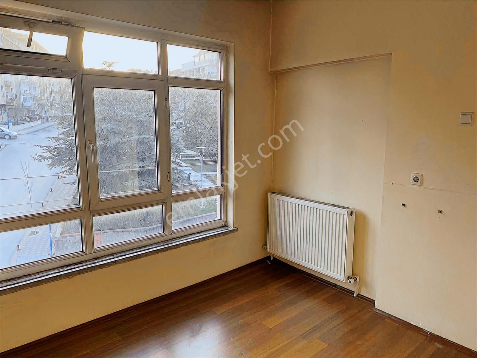 Kalaba Ganimet Caddesi 2.kat Ön Cephe 3+1 Daire - Görsel 4