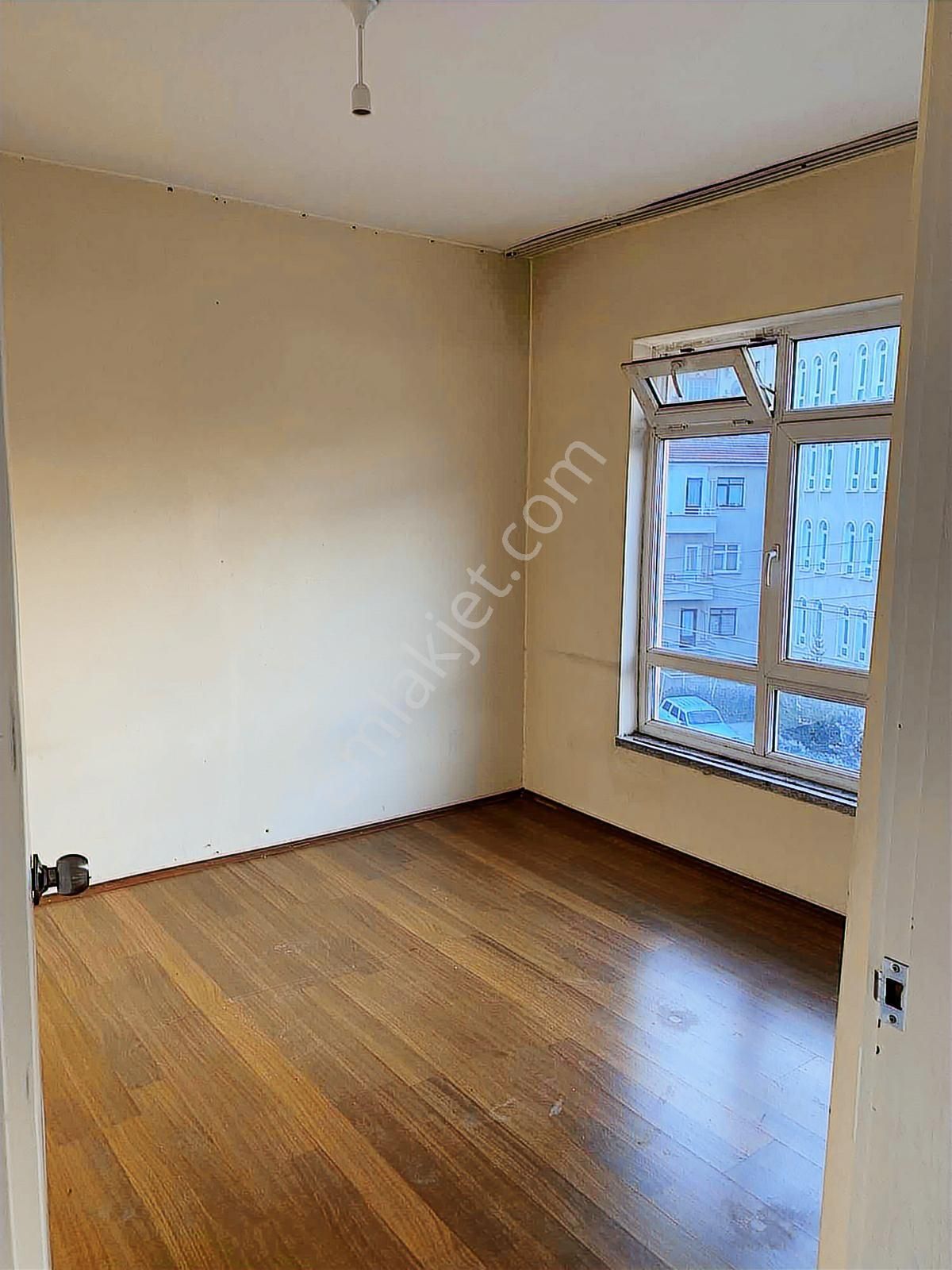 Kalaba Ganimet Caddesi 2.kat Ön Cephe 3+1 Daire - Görsel 9