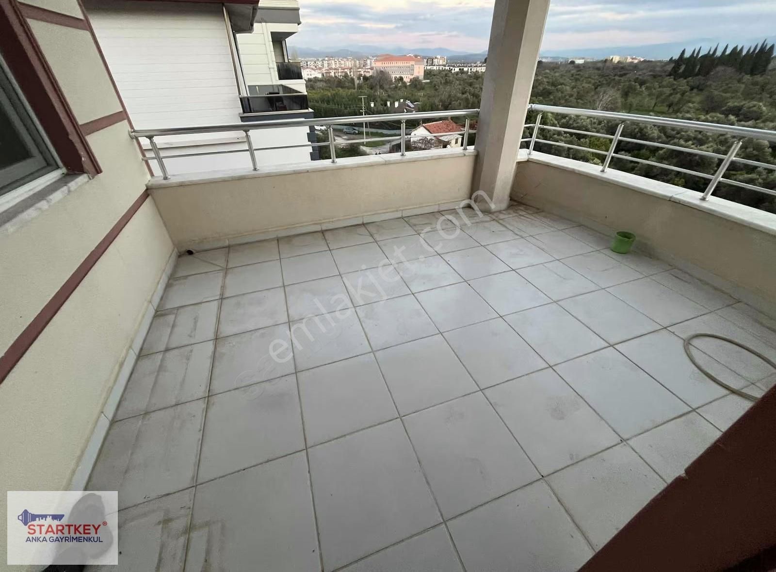 Cennetayağında Eşsiz Doğa Manzaralı Geniş Kiralık Daire - Görsel 12