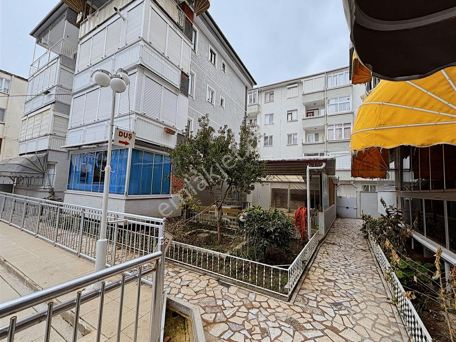 Küçük Kumla'da Havuz Manzaralı Giriş Kat Satılık 2+1 - Görsel 15
