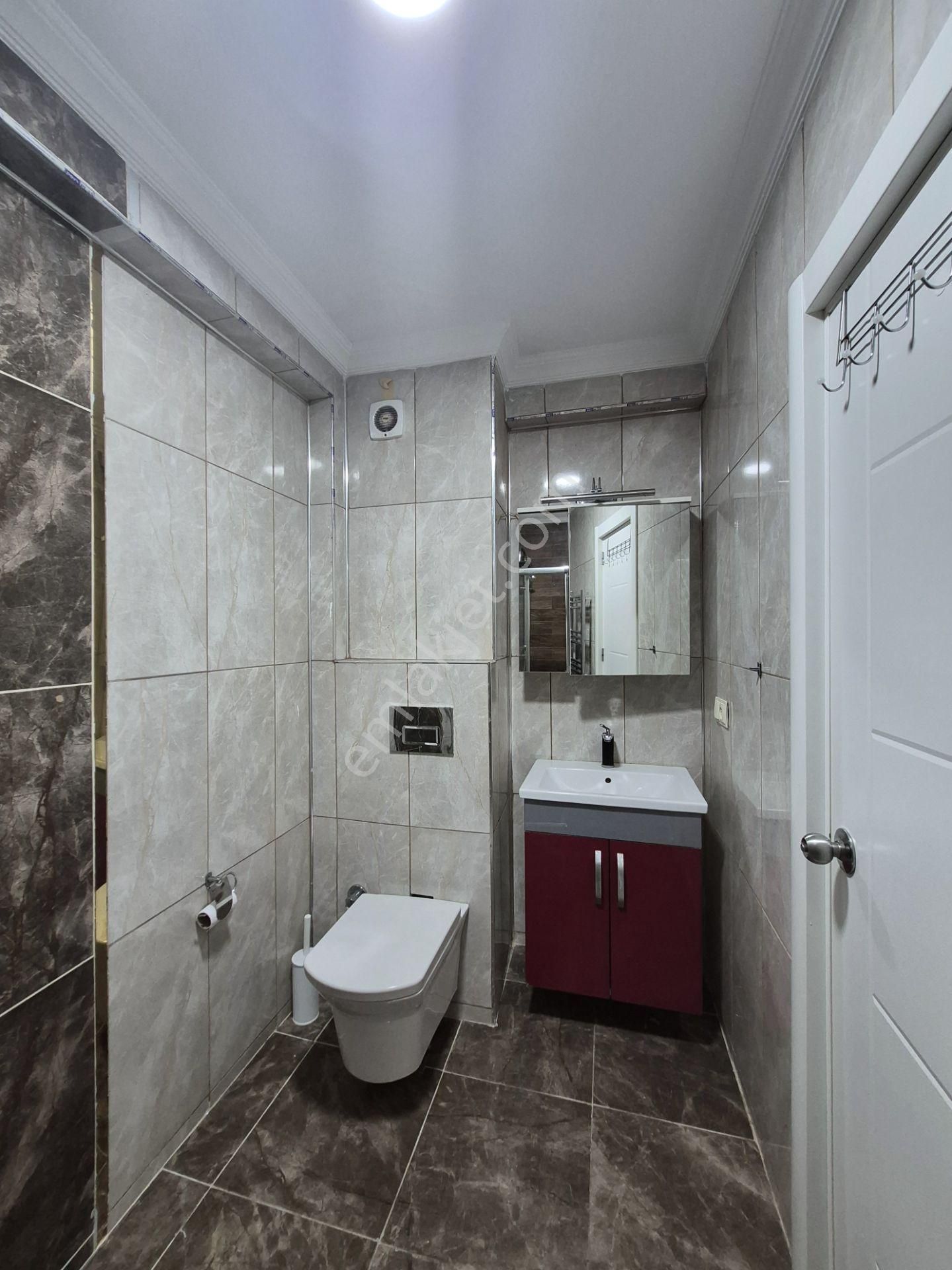 Mecidiyeköy Gülbağ' Da Genç Bina 1+1 55 M2 1. Kat Kombili Klimalı Asansörlü Ferah Daire - Görsel 27