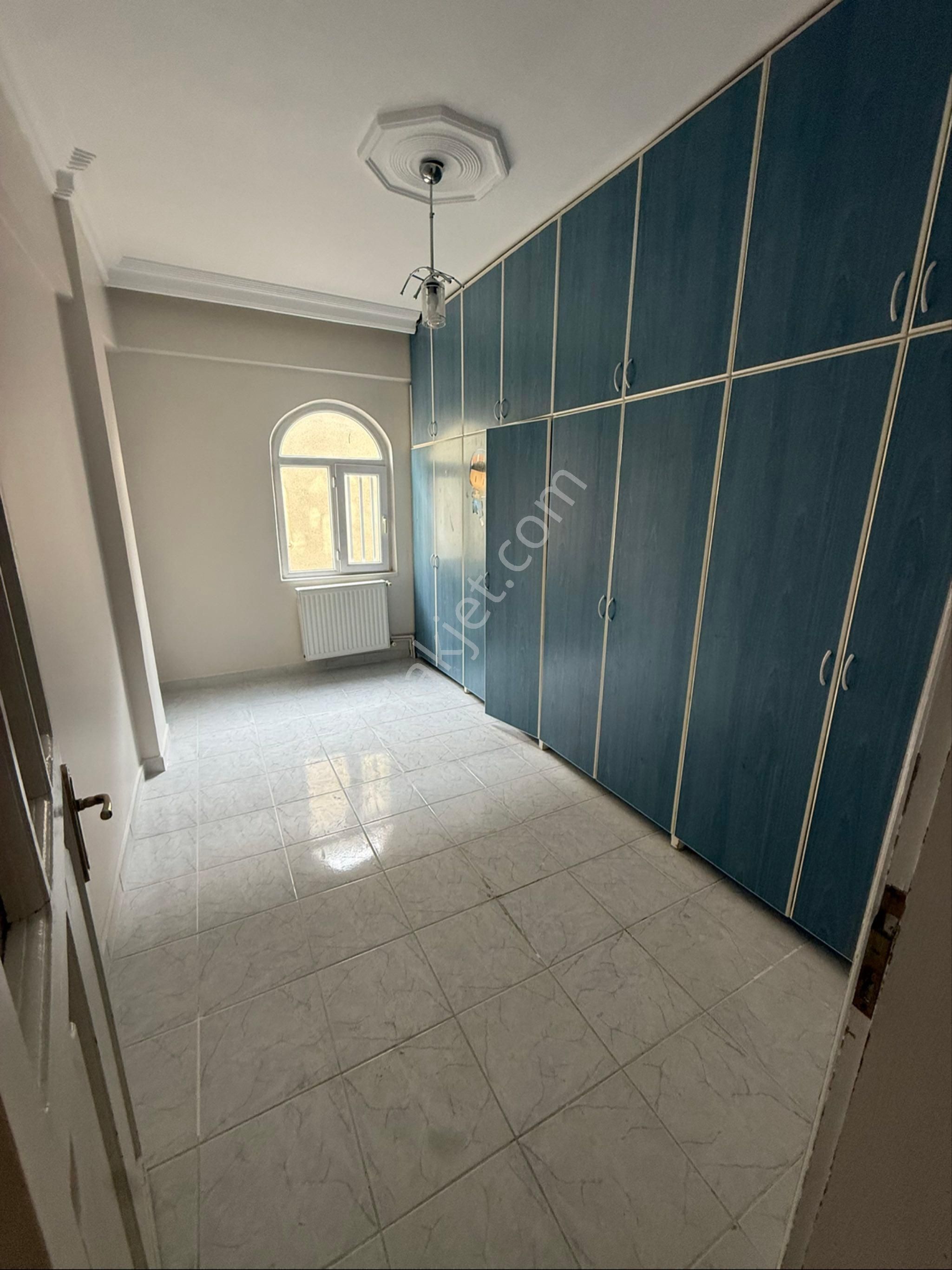 Has Birlik Emlaktan Kiralık Ara Kat Temiz Daire - Görsel 7