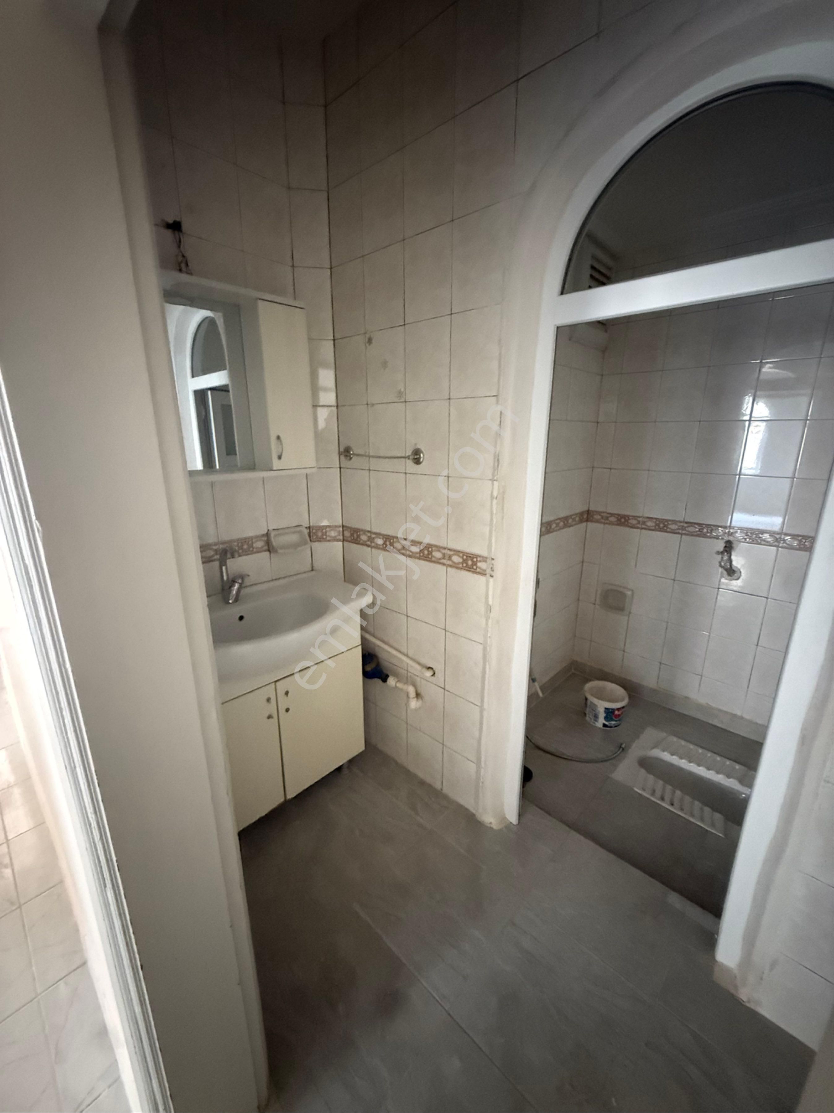 Has Birlik Emlaktan Kiralık Ara Kat Temiz Daire - Görsel 6