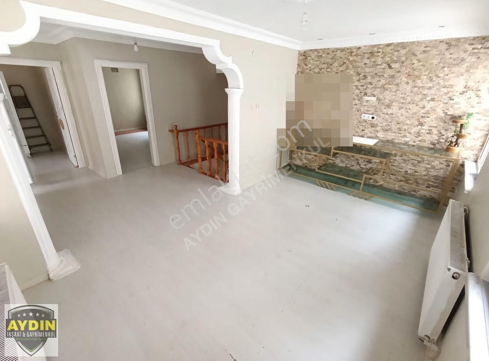 Sultançiftliği'nde 4+2 Dubleks Daire, 270m², Ulaşıma Yakın - Görsel 13