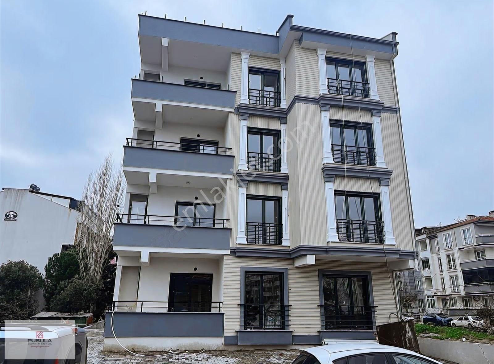 Bahçelievler Mah. Asuva Park Manzaralı 250 M2 Dublex (4+1) Daire