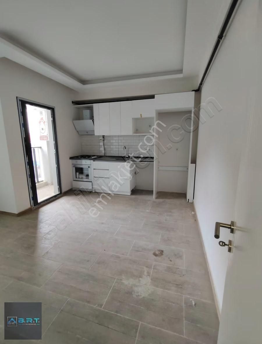 Merkezi Konumda Sıfır 1+1 Kiralık Daire - Görsel 9