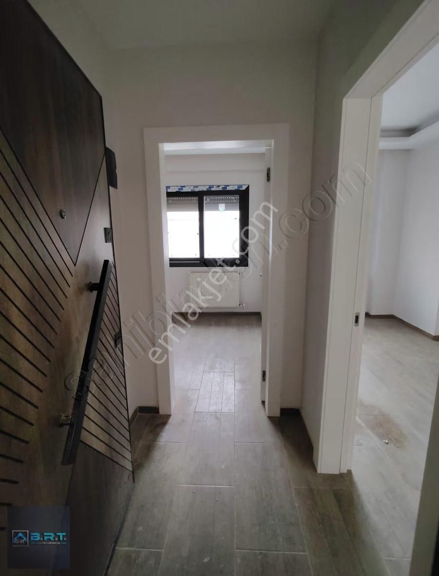 Merkezi Konumda Sıfır 1+1 Kiralık Daire - Görsel 4