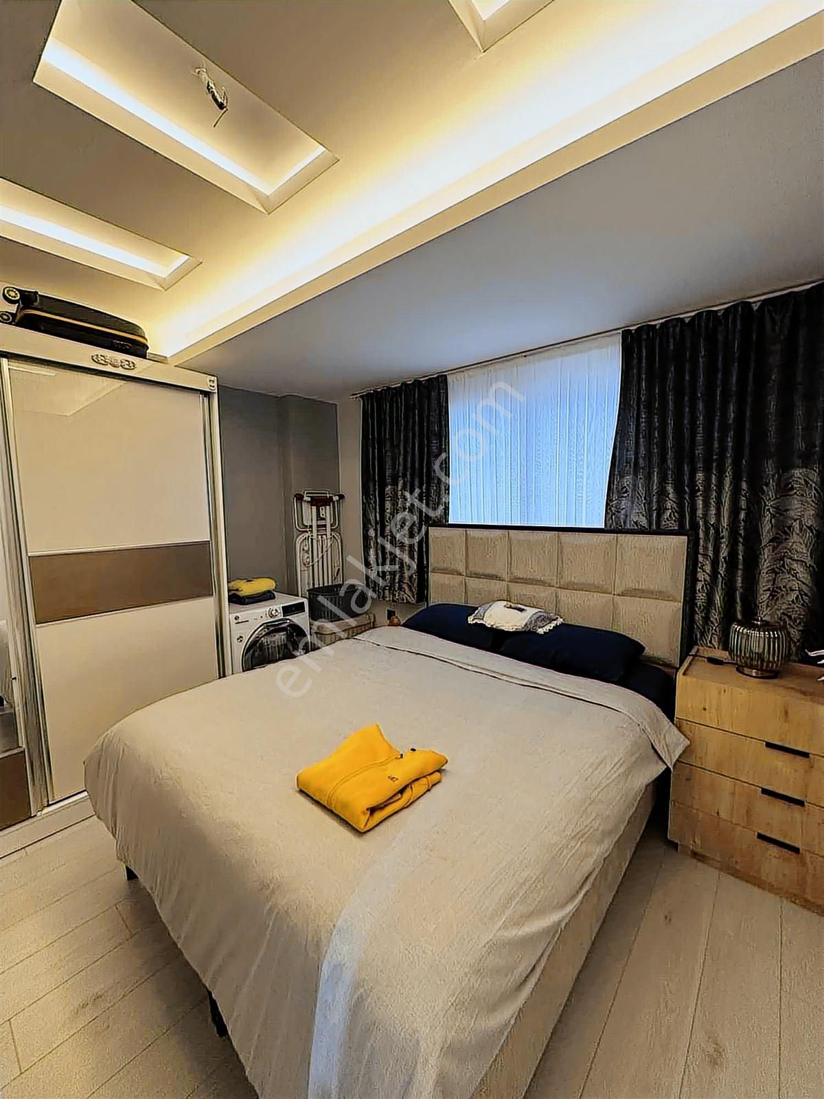 Erguvan Cad.bulvar Üzeri Hasarsız İskanlı Kombili 1+1 Satılık - Görsel 5