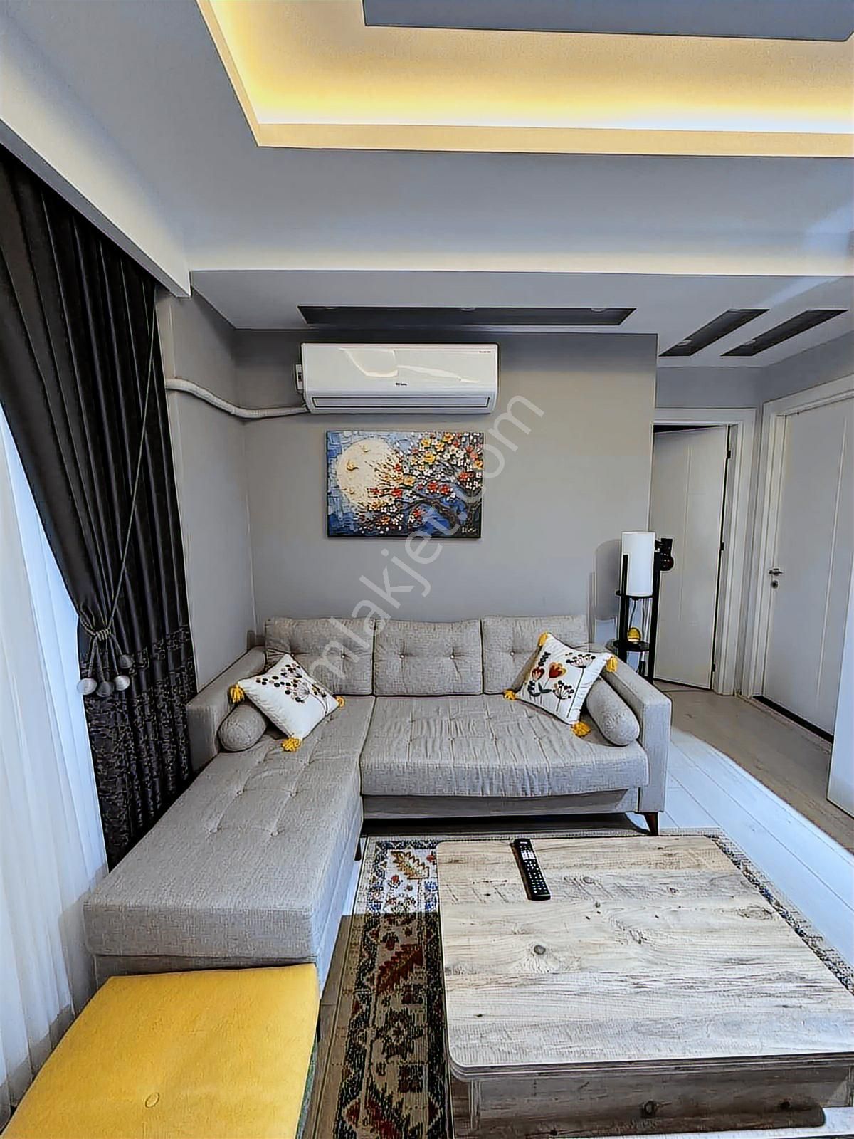 Erguvan Cad.bulvar Üzeri Hasarsız İskanlı Kombili 1+1 Satılık - Görsel 20