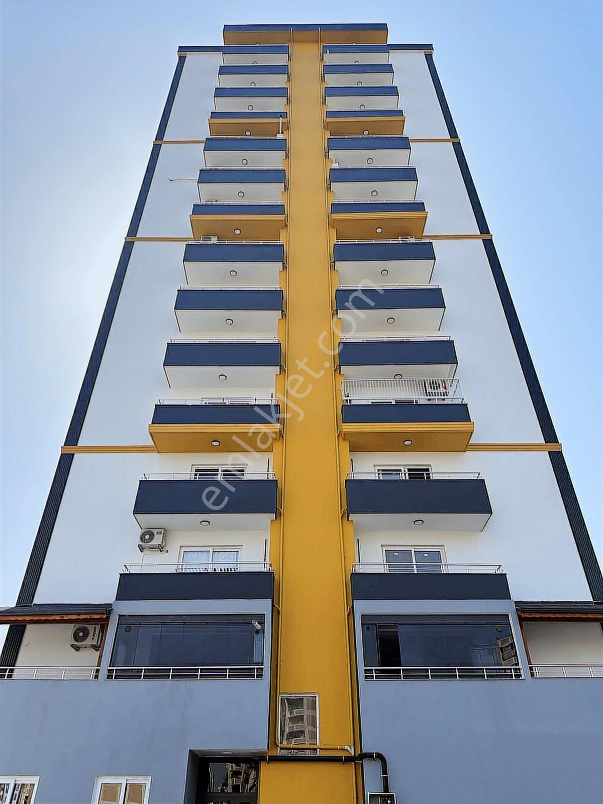 Erguvan Cad.bulvar Üzeri Hasarsız İskanlı Kombili 1+1 Satılık - Görsel 21