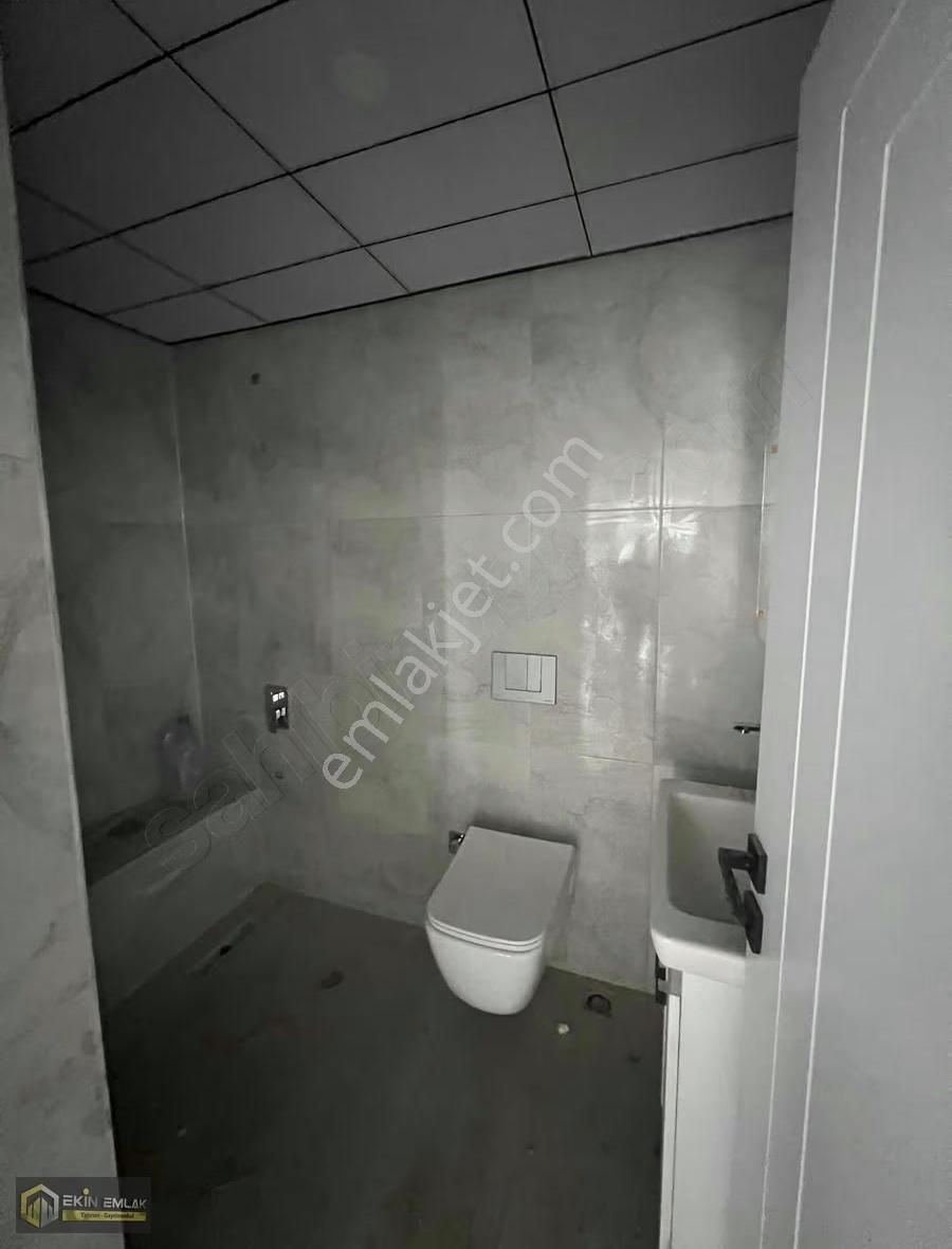 Meram Alakova'da Satılık 2+1 Lüks Daire - Görsel 18