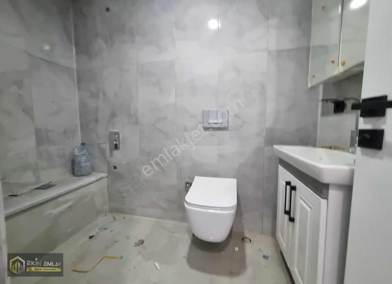 Meram Alakova Mah. Bim Market Yakını 2+1 Lüx Y. Girişkat Daire - Görsel 7