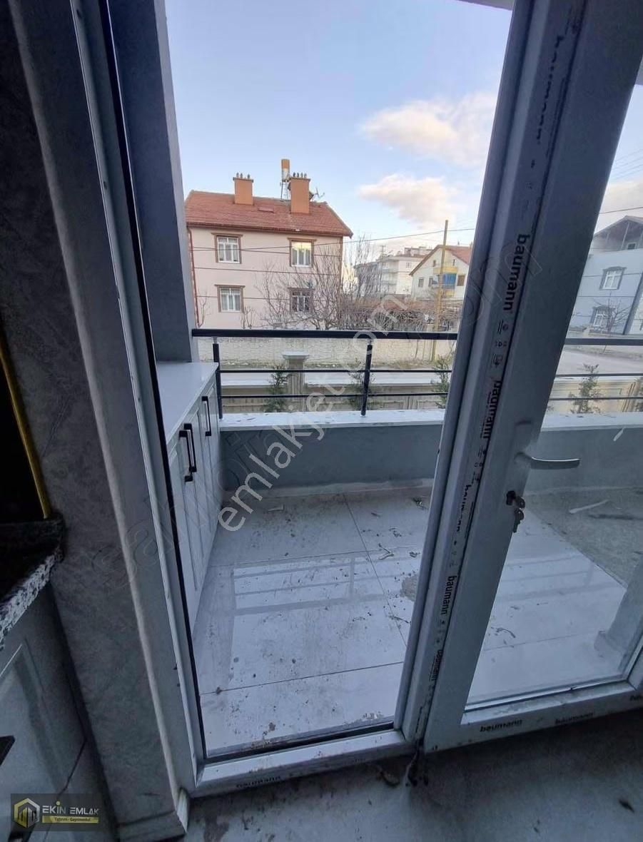 Meram Alakova Mah. Bim Market Yakını 2+1 Lüx Y. Girişkat Daire - Görsel 12