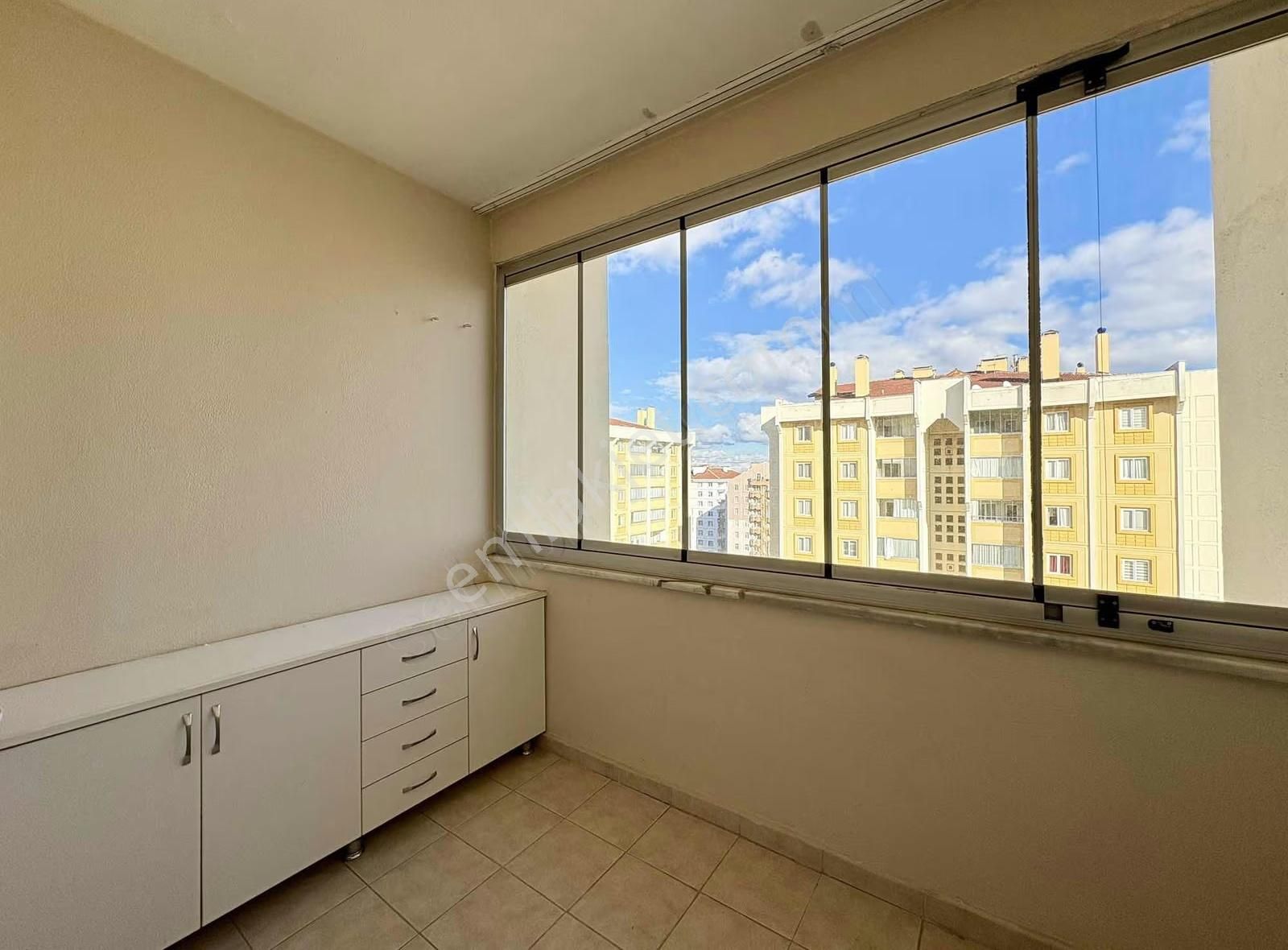 Özlemyardımcı'dan Kardelen Konutlarında İçi Yapılı Kiralık Daire - Görsel 9