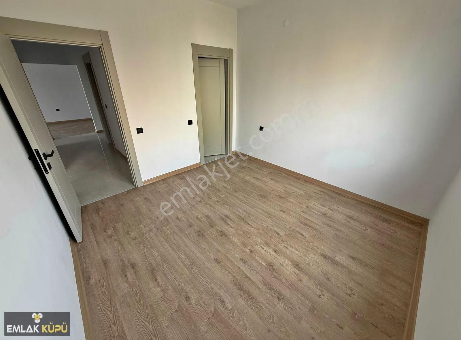 Atayurt Mah'de Ara Katta Cam Balkonlu 2+1 80m² Kiralık Daire - Görsel 7