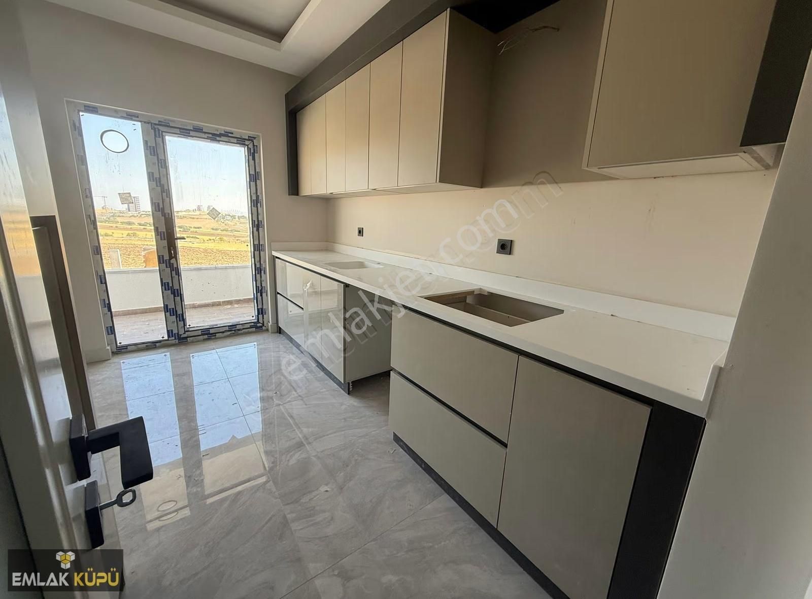 Atayurt Mah'de 2+1 Satılık 2 Bloklu Sitede Bağımsız Daireler