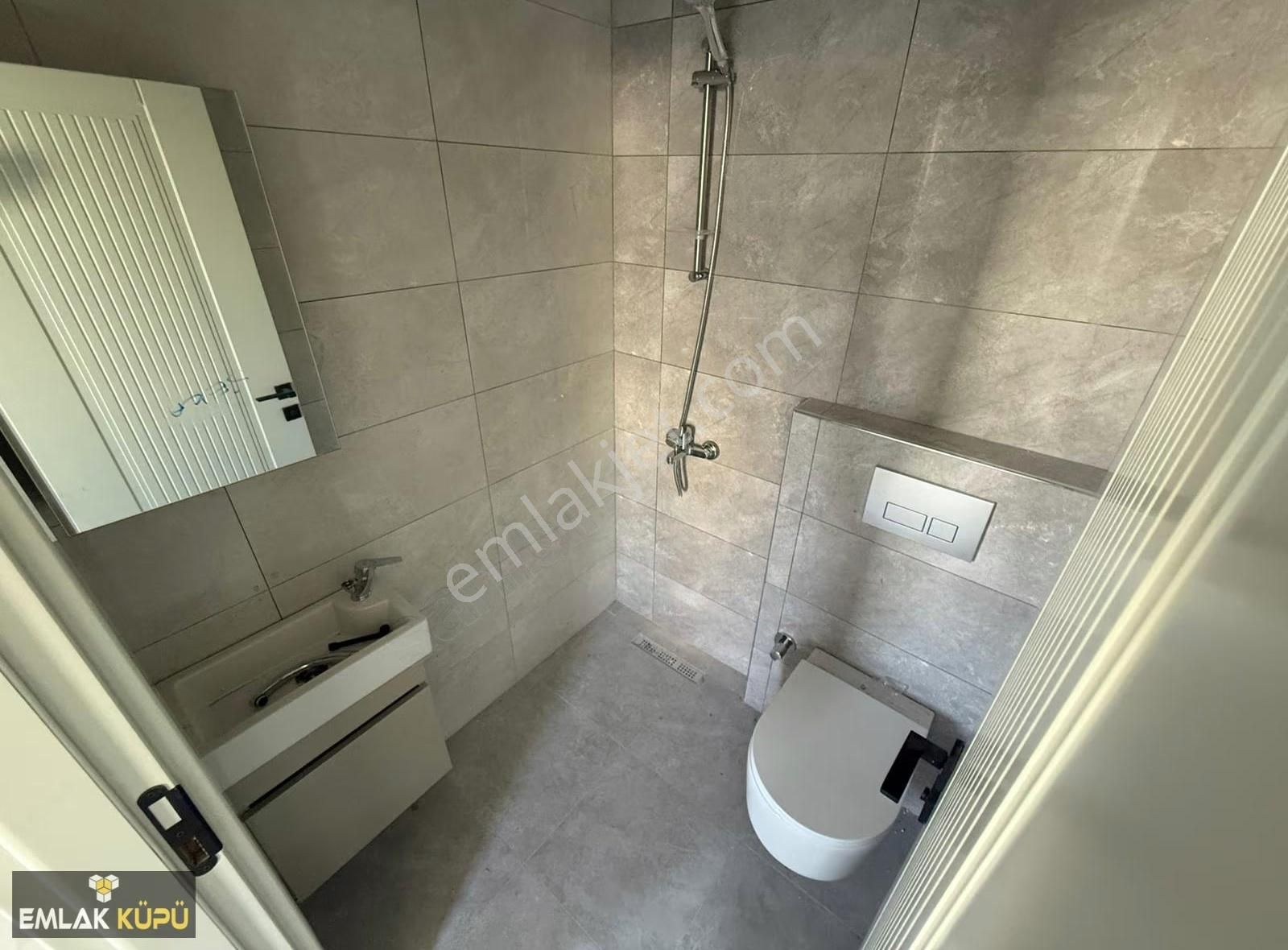 Atayurt Mah'de 2+1 Satılık 2 Bloklu Sitede Bağımsız Daireler - Görsel 12