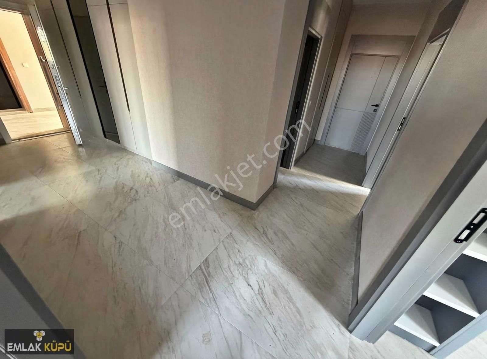 Bağlıca Mah'de Satılık 3+1 Orman Manzaralı Ara Katta Daire - Görsel 3