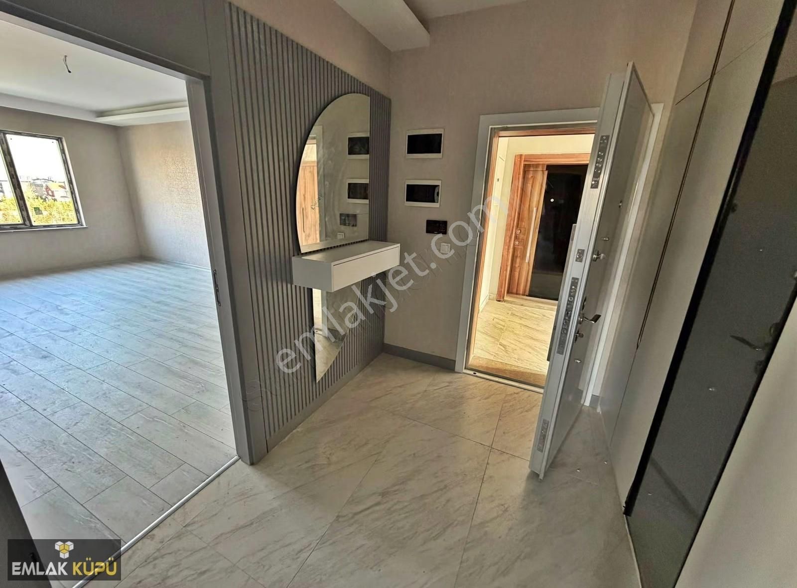 Bağlıca Mah'de Satılık 3+1 Orman Manzaralı Ara Katta Daire - Görsel 2