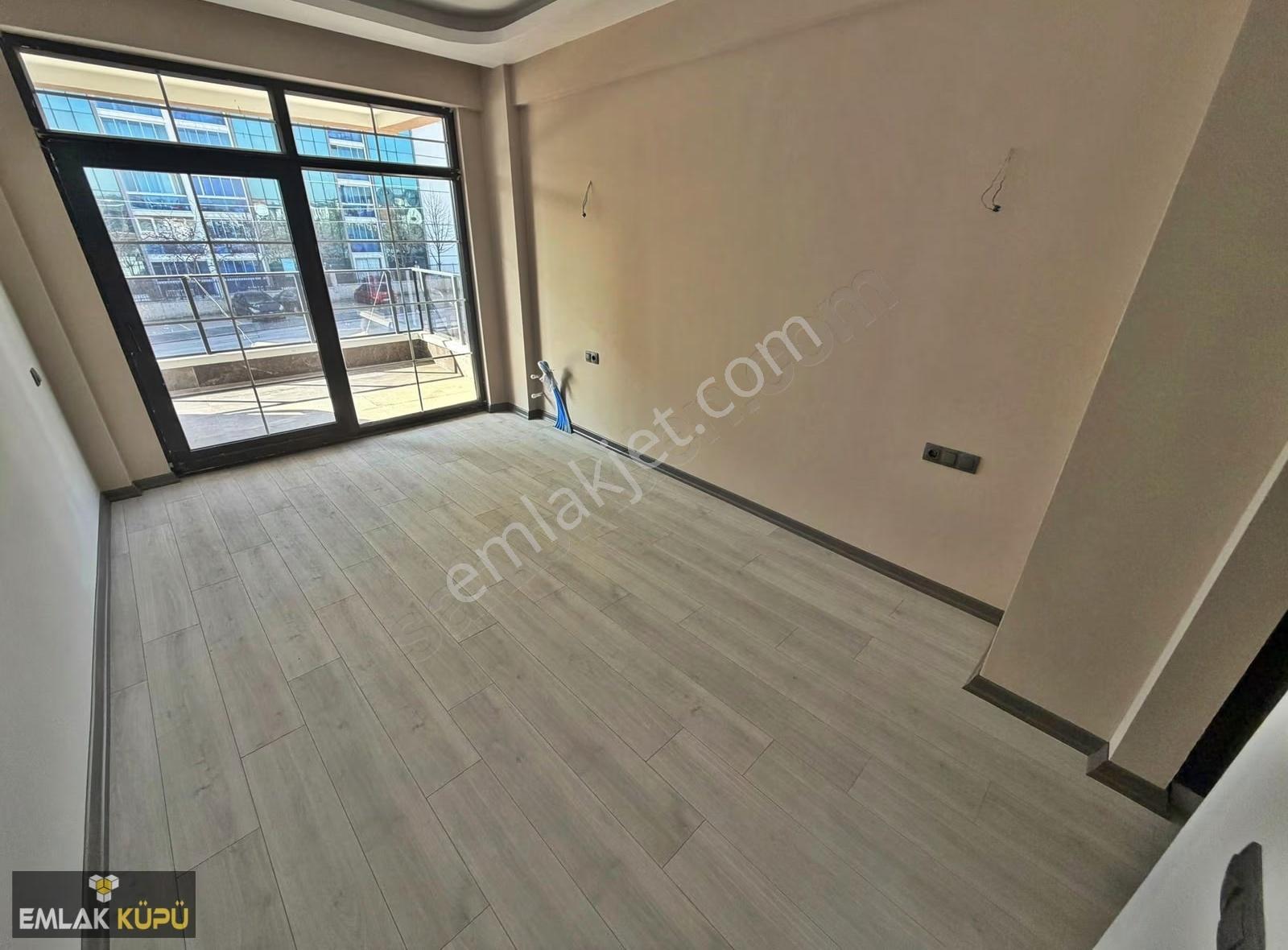 Bağlıca Mah'de Satılık 5+1 Cadde Üstü Site İçerisinde Villa - Görsel 8