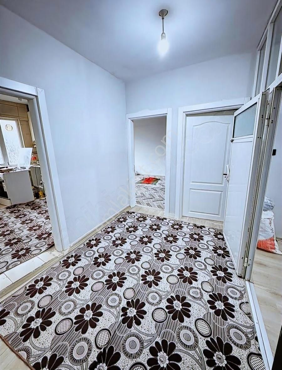 Çelik Çatılı 3 Katlı Müstakil Bina - Görsel 6