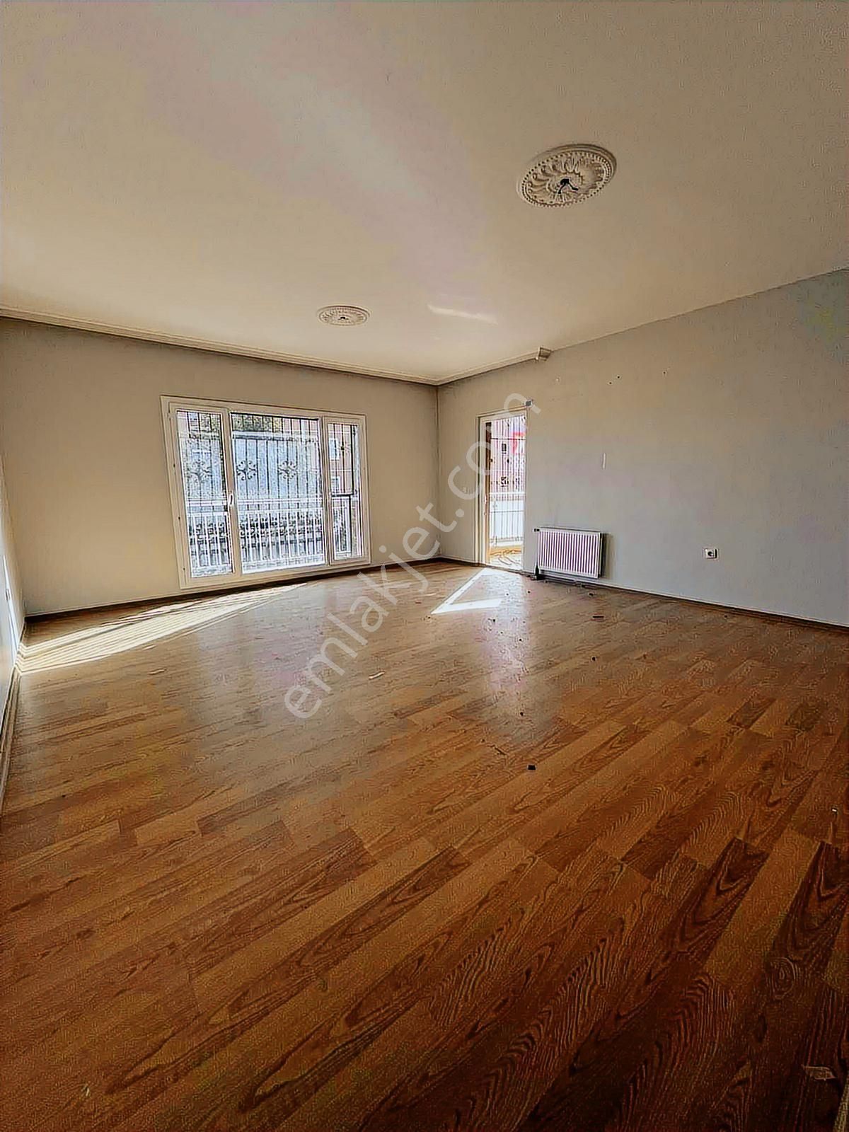 İsmetpaşa Kıyıkent Tokilerde Kaçmaz Daire