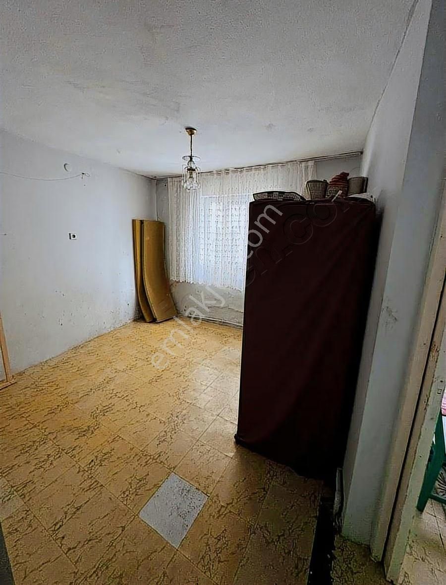 Müstakil Bahçeli 2 Katlı Bina - Görsel 3