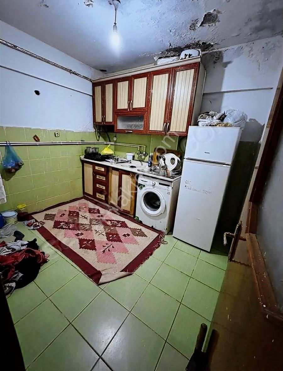 Ulus Mahallesinde 2 Katlı Bahçeli Bina - Görsel 16