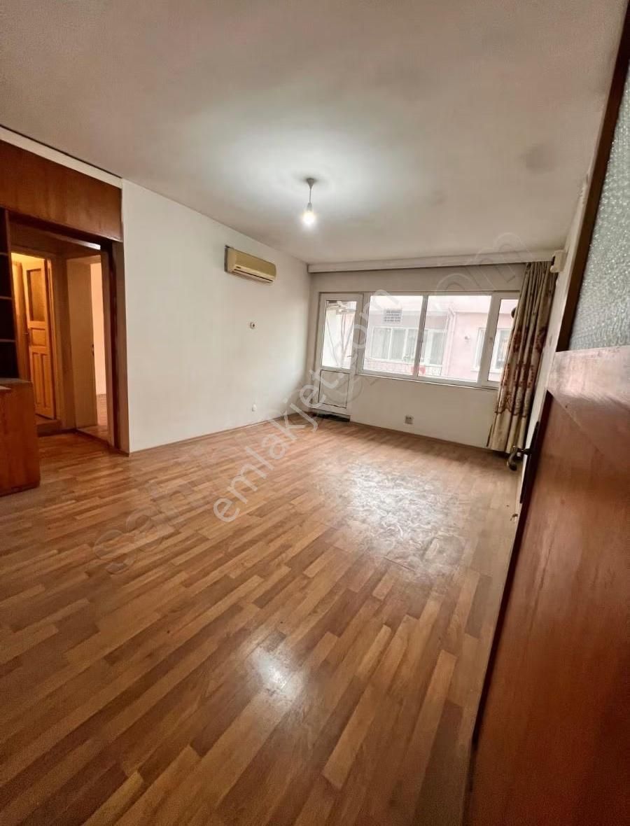 3 Katlı Müstakil Bina - Görsel 14