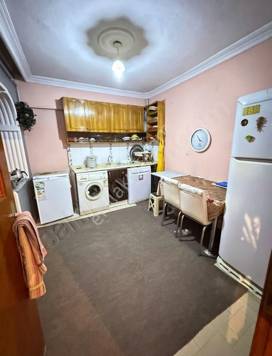 246 M² Bahçeli 4 Katlı Bina - Görsel 5