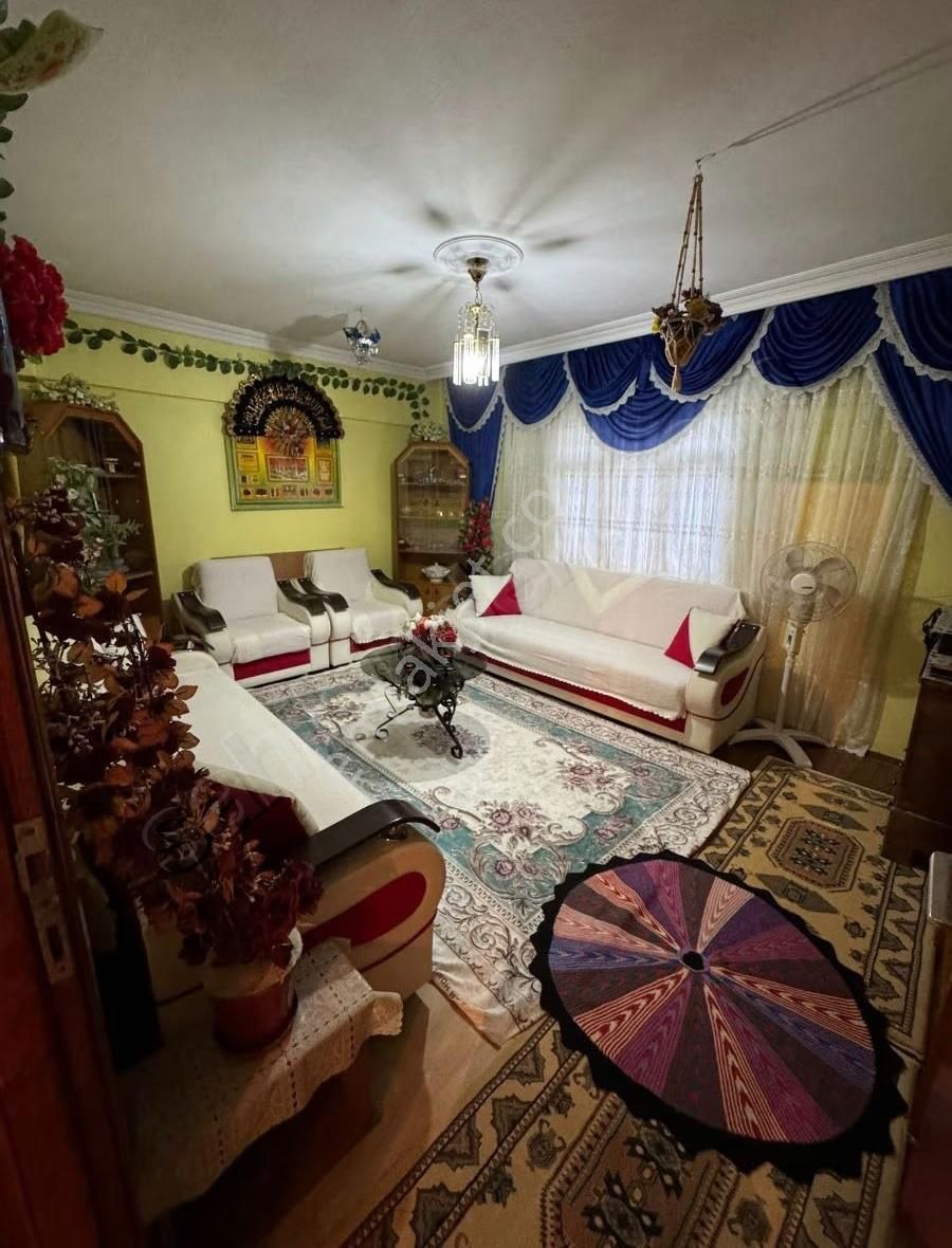 246 M² Bahçeli 4 Katlı Bina - Görsel 12